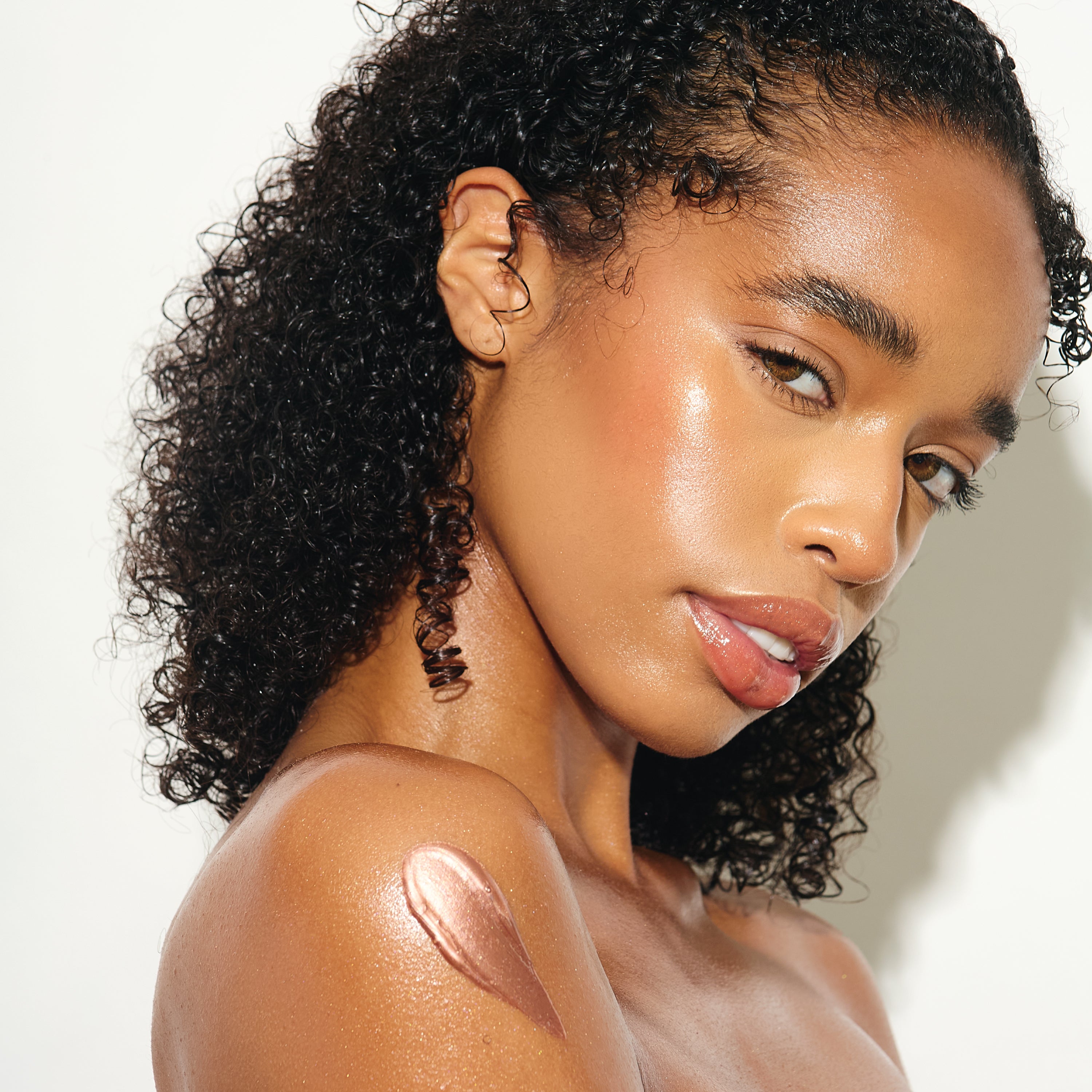 #color_beached-bronze