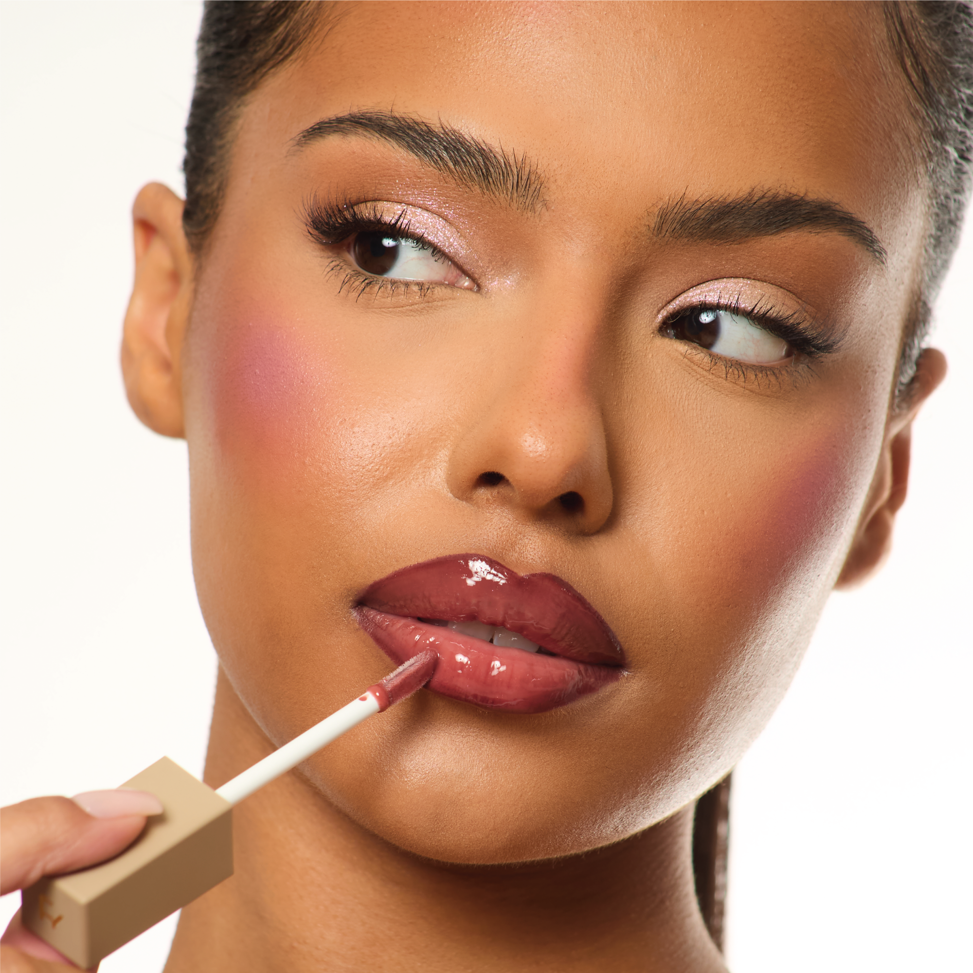 #color_timeless-taupe