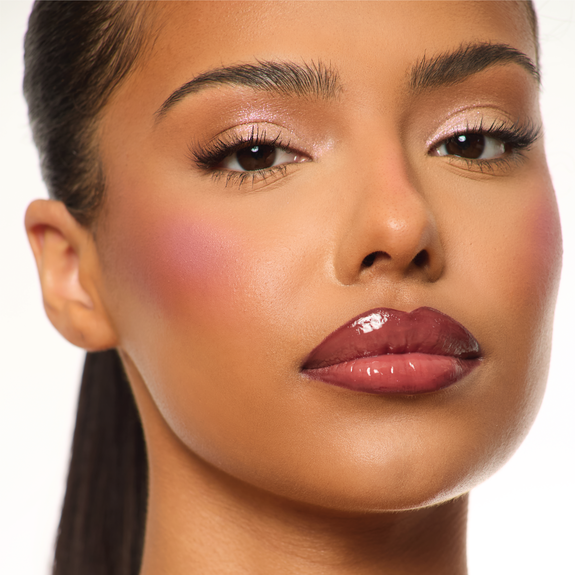 #color_timeless-taupe